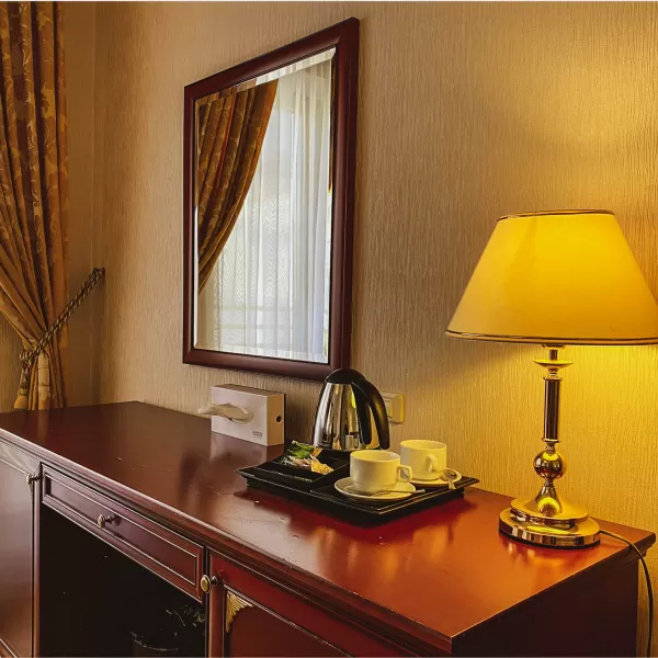 Номер Де люкс в санатории Целебный Нарзан в городе Кисловодске - фотография