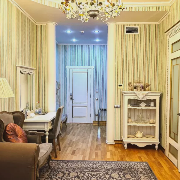 Номер Прованский люкс в санатории Целебный Нарзан в городе Кисловодске - фотография