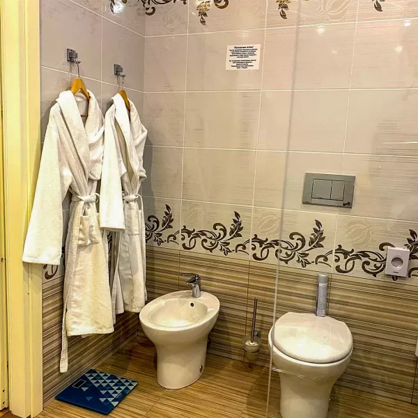 Номер Синдика люкс в санатории Целебный Нарзан в городе Кисловодске - фотография