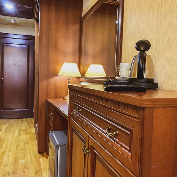 Номер Стандарт комфорт в санатории Целебный Нарзан в городе Кисловодске - фотография