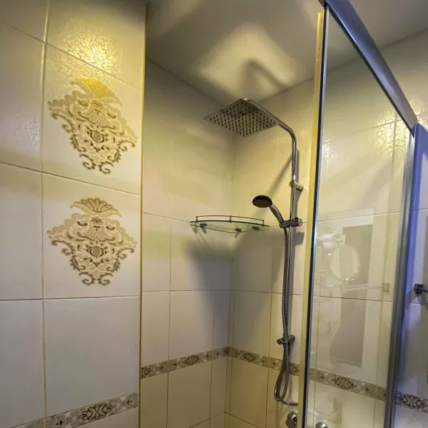 Номер Стандарт комфорт в санатории Целебный Нарзан в городе Кисловодске - фотография