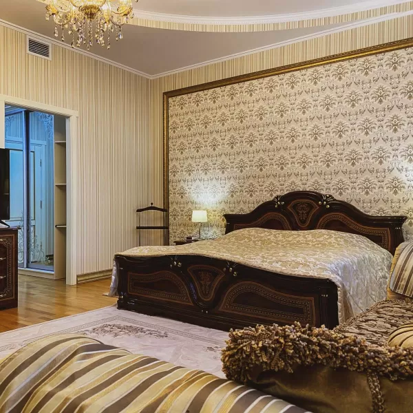 Номер Студия люкс в санатории Целебный Нарзан в городе Кисловодске - фотография