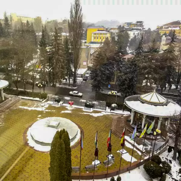 Номер Золотой люкс в санатории Целебный Нарзан в городе Кисловодске - фотография