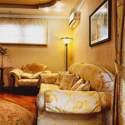 Апартамент в санатории Целебный Нарзан в городе Кисловодске - фотография