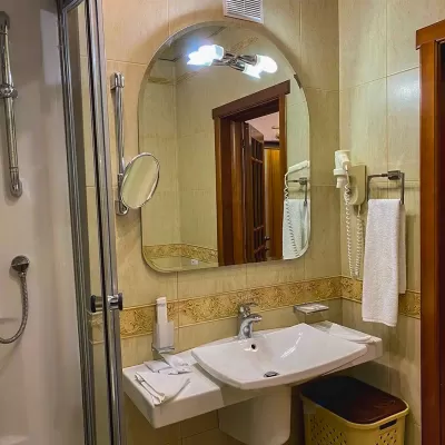 Апартамент в санатории Целебный Нарзан в городе Кисловодске - фотография