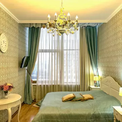 Номер Прованский люкс в санатории Целебный Нарзан в городе Кисловодске - фотография