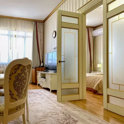 Номер Романтический люкс в санатории Целебный Нарзан в городе Кисловодске - фотография