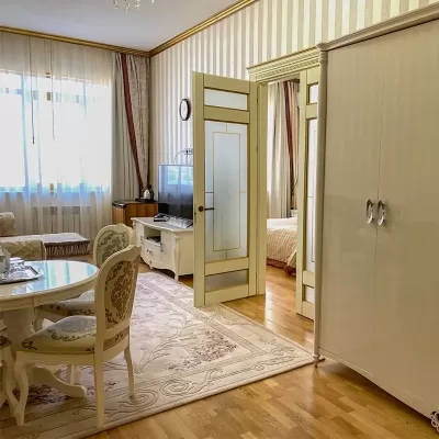 Номер Романтический люкс в санатории Целебный Нарзан в городе Кисловодске - фотография