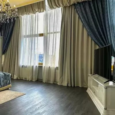 Номер Серебряный люкс в санатории Целебный Нарзан в городе Кисловодске - фотография