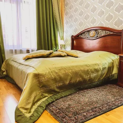 Номер Синдика люкс в санатории Целебный Нарзан в городе Кисловодске - фотография